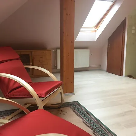 Orsi House شقة *