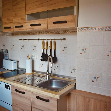 דירה Orsi House