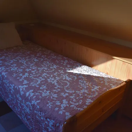 Orsi House * سزومباثيلي